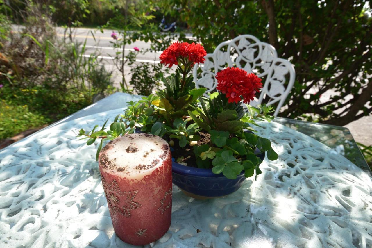 Taitung Linyuan B&B Донгхе Екстериор снимка