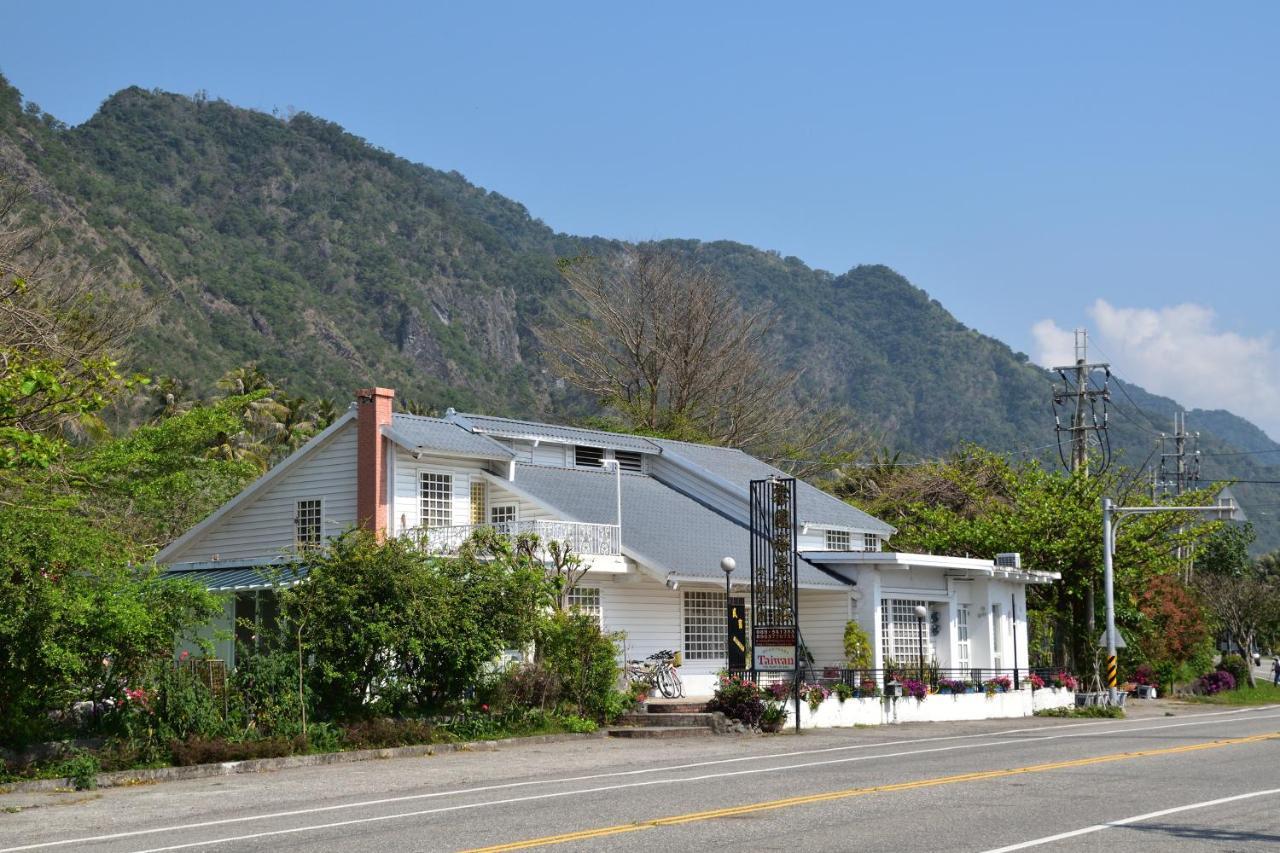 Taitung Linyuan B&B Донгхе Екстериор снимка
