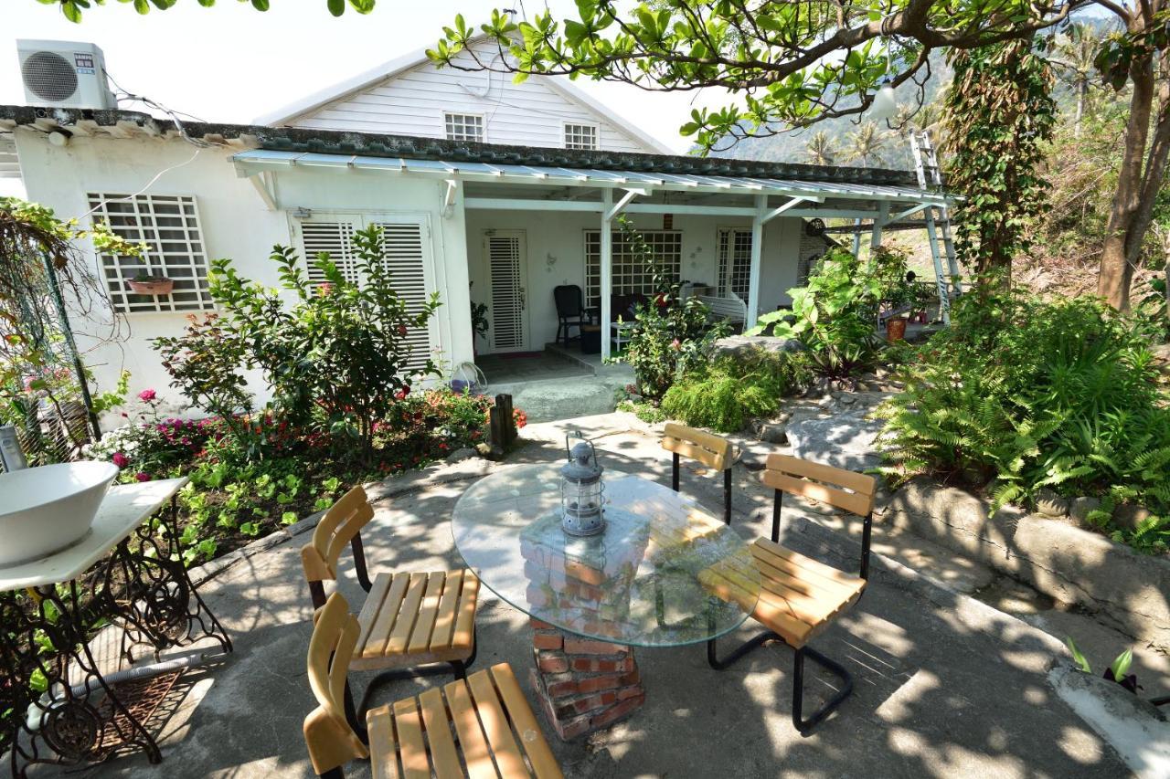 Taitung Linyuan B&B Донгхе Екстериор снимка