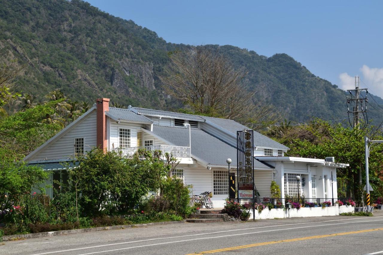 Taitung Linyuan B&B Донгхе Екстериор снимка