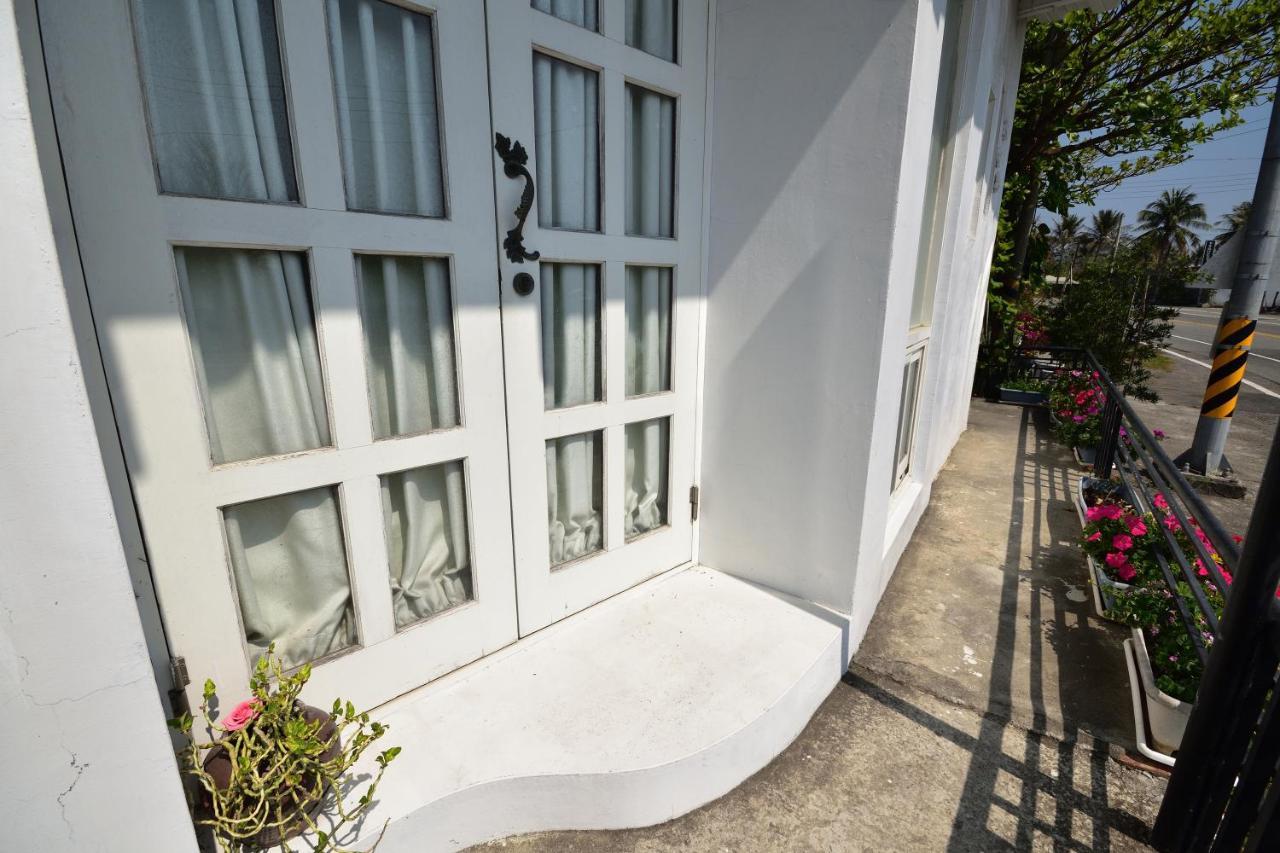 Taitung Linyuan B&B Донгхе Екстериор снимка