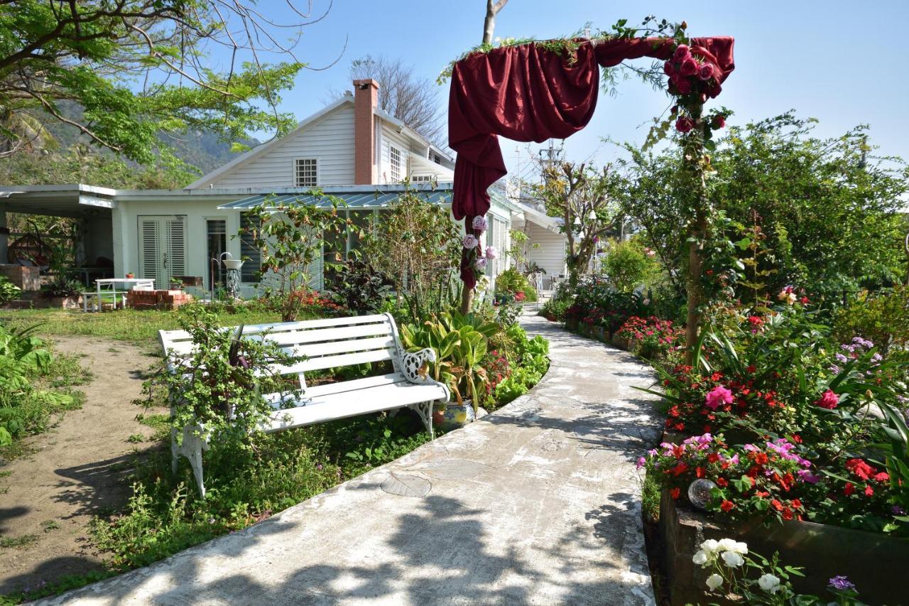 Taitung Linyuan B&B Донгхе Екстериор снимка