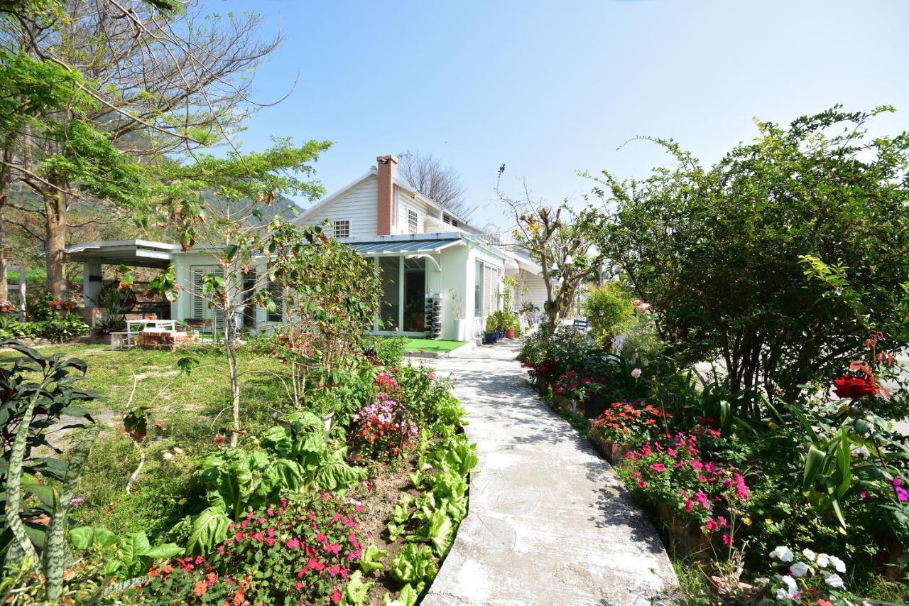 Taitung Linyuan B&B Донгхе Екстериор снимка